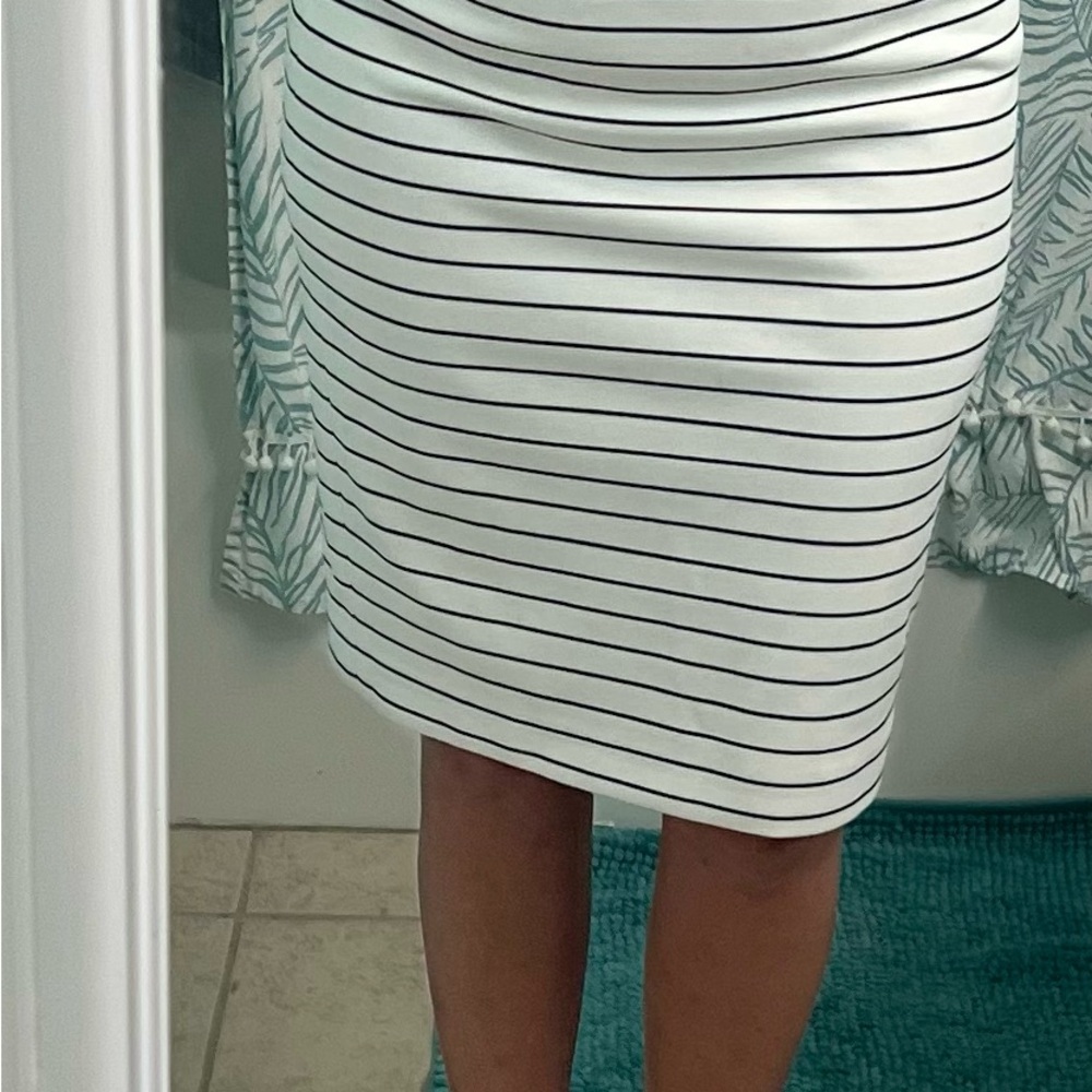Pencil skirt